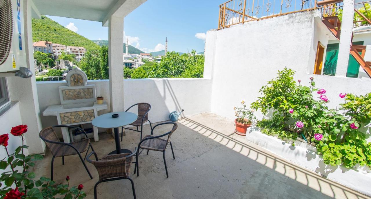 Next To The Old Bridge Apartments Μόσταρ Εξωτερικό φωτογραφία